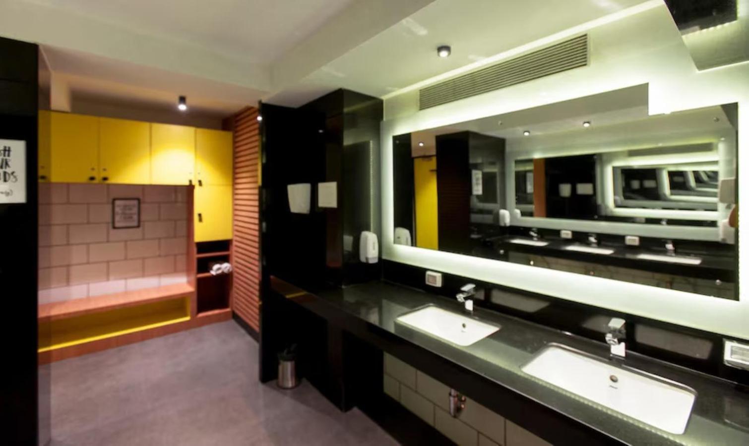 Click Hotels Andheri Midc Mumbai Bagian luar foto