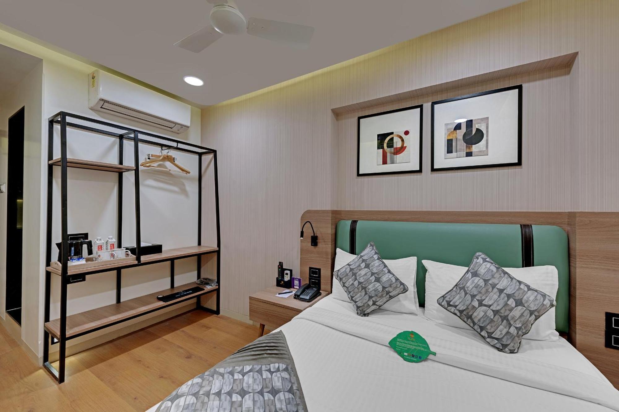 Click Hotels Andheri Midc Mumbai Bagian luar foto
